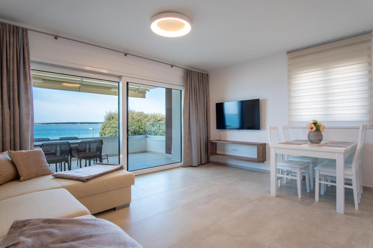Apartments Mandre I ภายนอก รูปภาพ