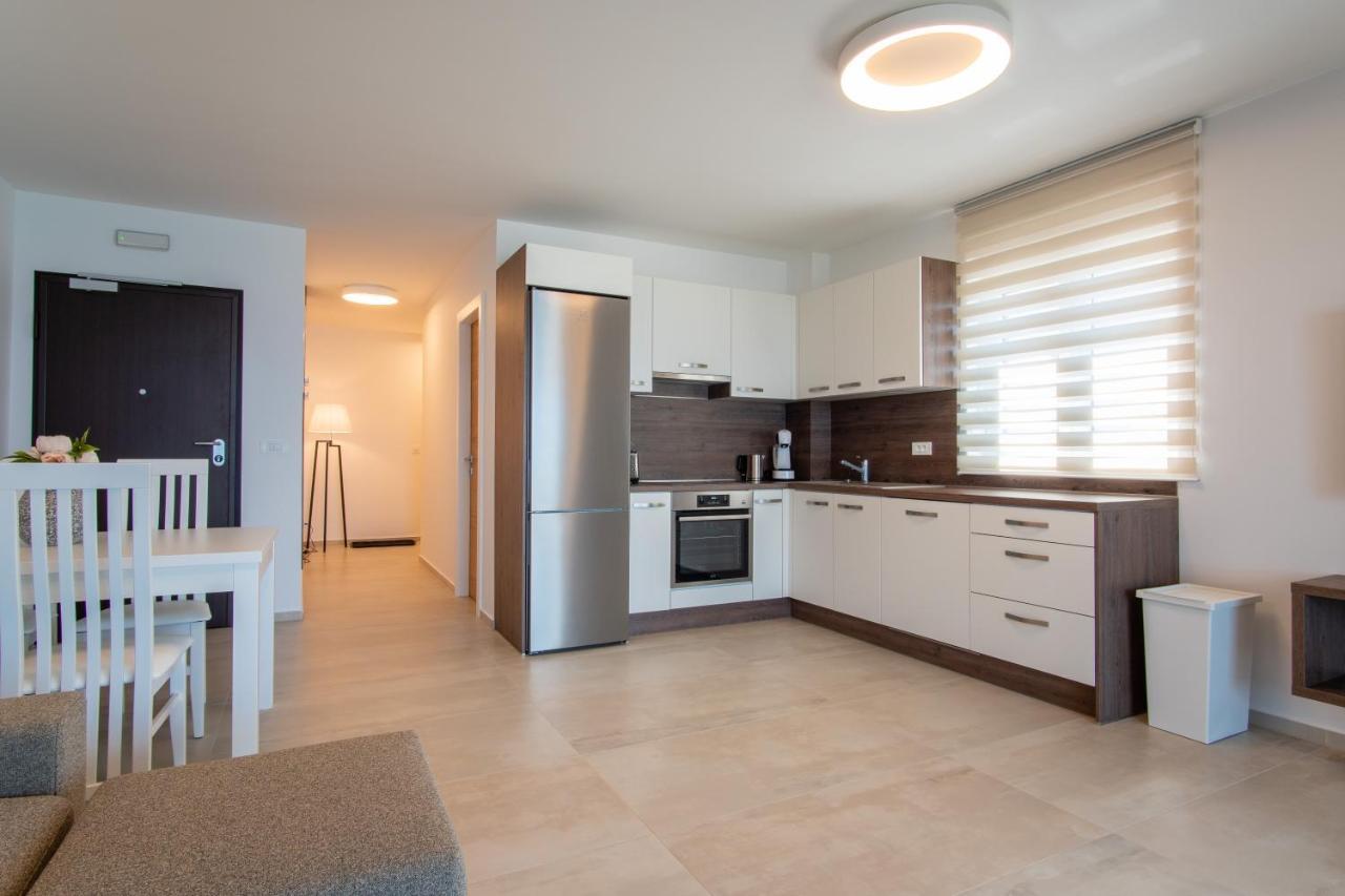Apartments Mandre I ภายนอก รูปภาพ