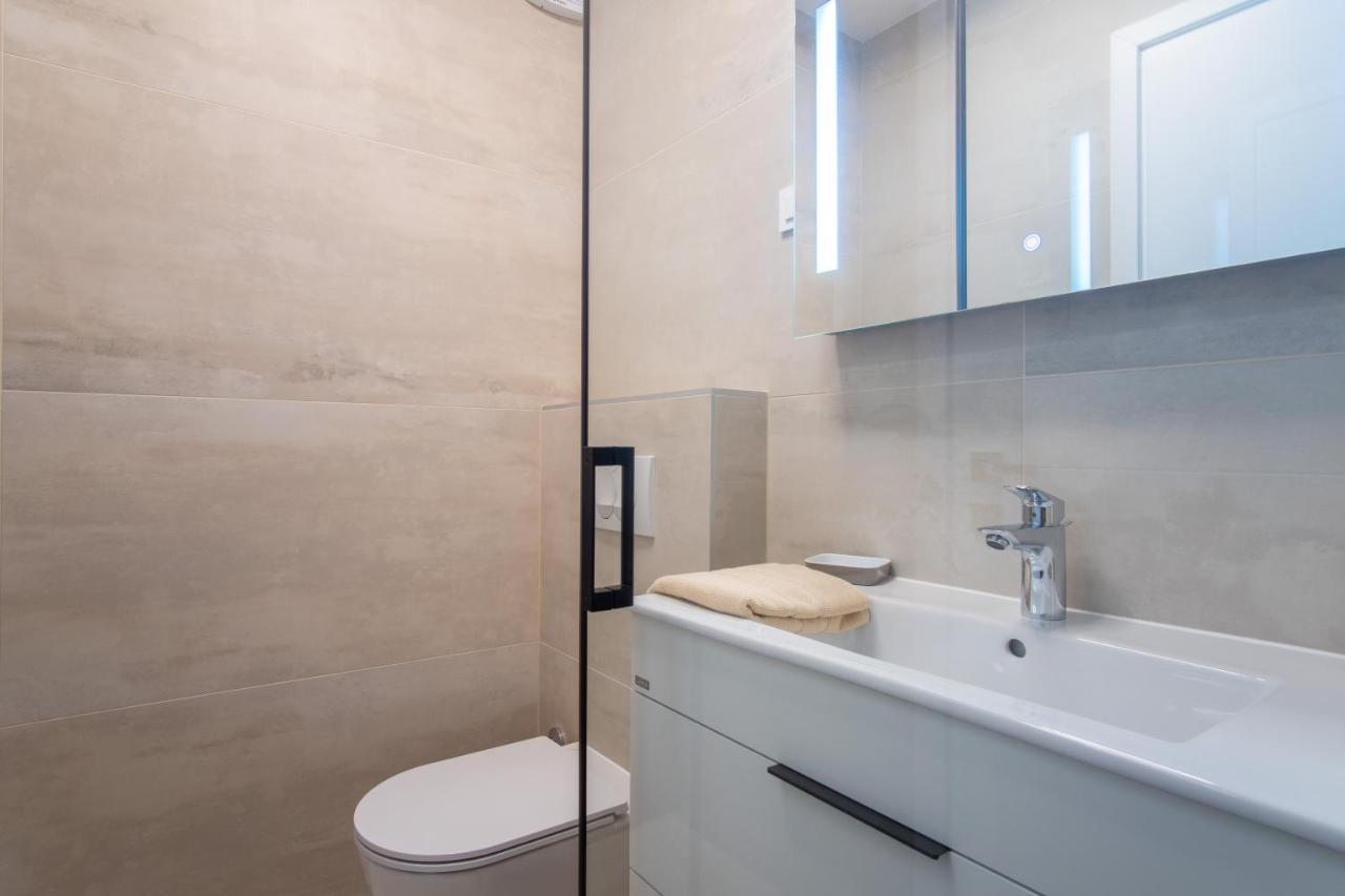 Apartments Mandre I ภายนอก รูปภาพ
